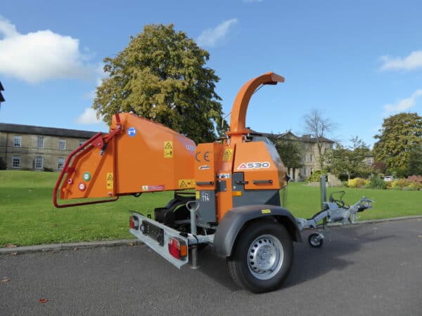 Jensen A530 6inch Trailor Petrol Woodchipper